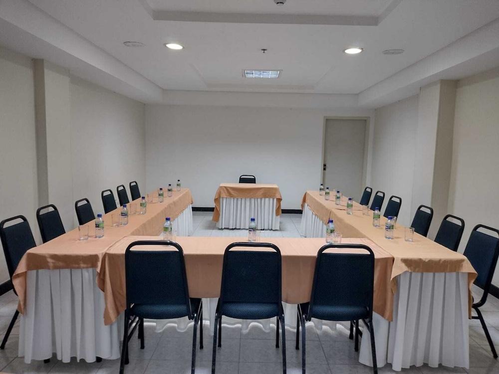 Hotel Euro Suite Recife Boa Viagem By Nacional Inn ภายนอก รูปภาพ